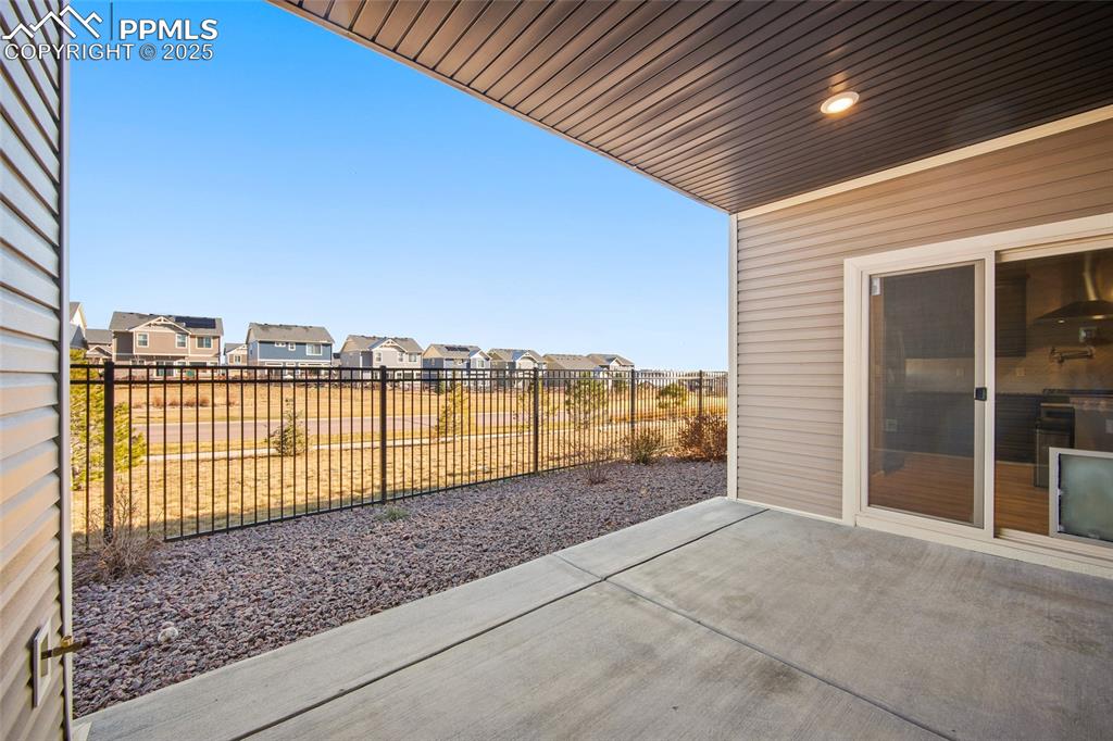 Image 32 of 50: Patio