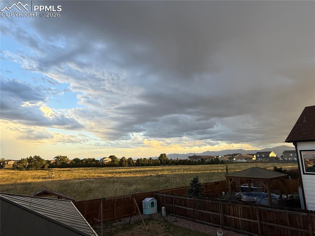 Image 31 of 45: View