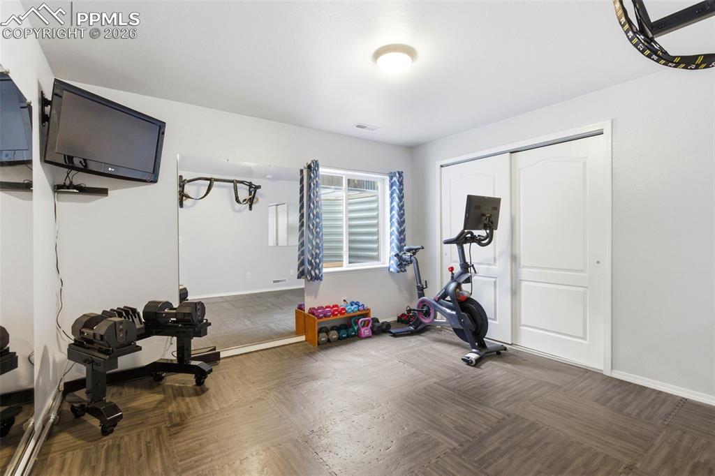 Image 34 of 50: Exercise Room