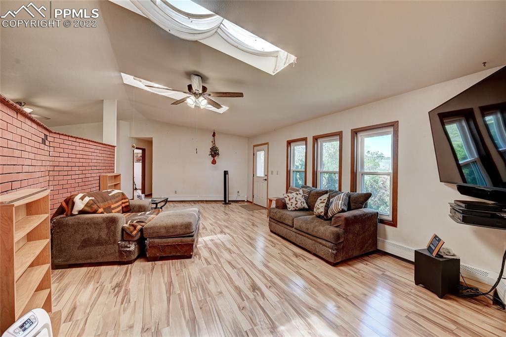 Listing 3649446, Image 9 of 26