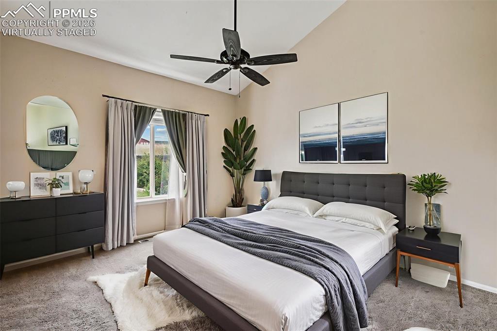 Image 14 of 39: Virtually Staged