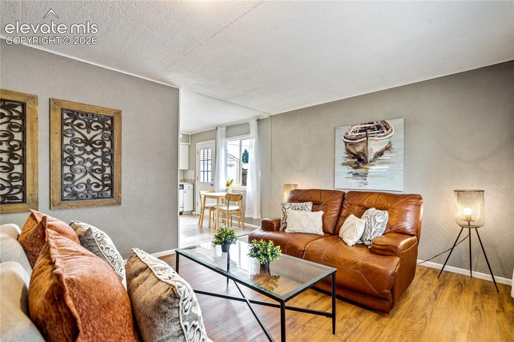 Image 9 of 30: Living Room