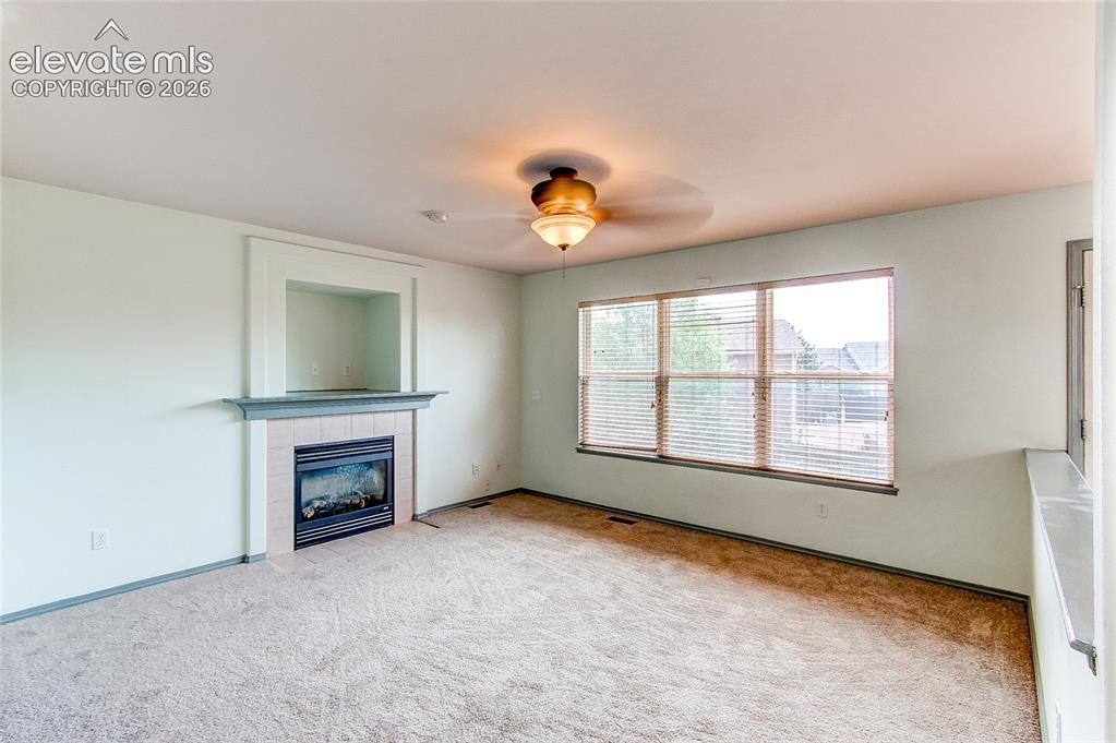 Image 11 of 24: Living Room