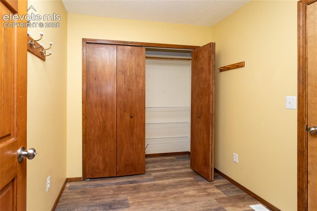 Image 21 of 47: Mud Room