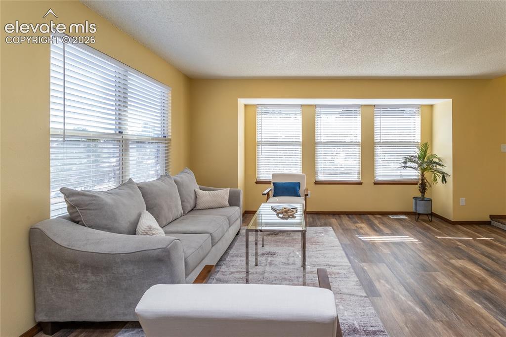 Image 8 of 47: Living Room