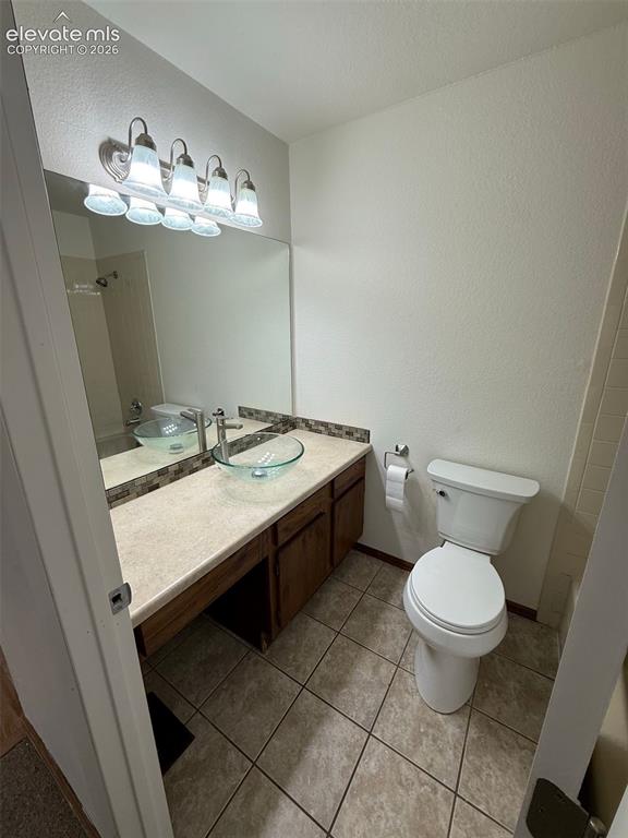 Image 11 of 29: Bathroom