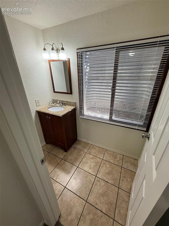 Image 12 of 29: Bathroom