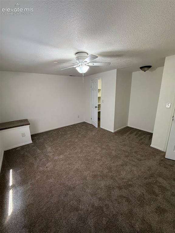 Image 14 of 29: Bedroom