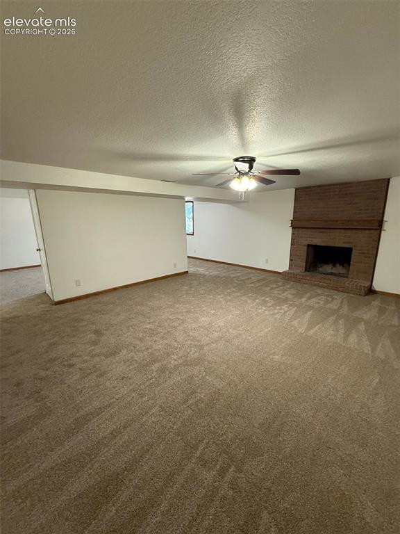 Image 9 of 29: Living Room