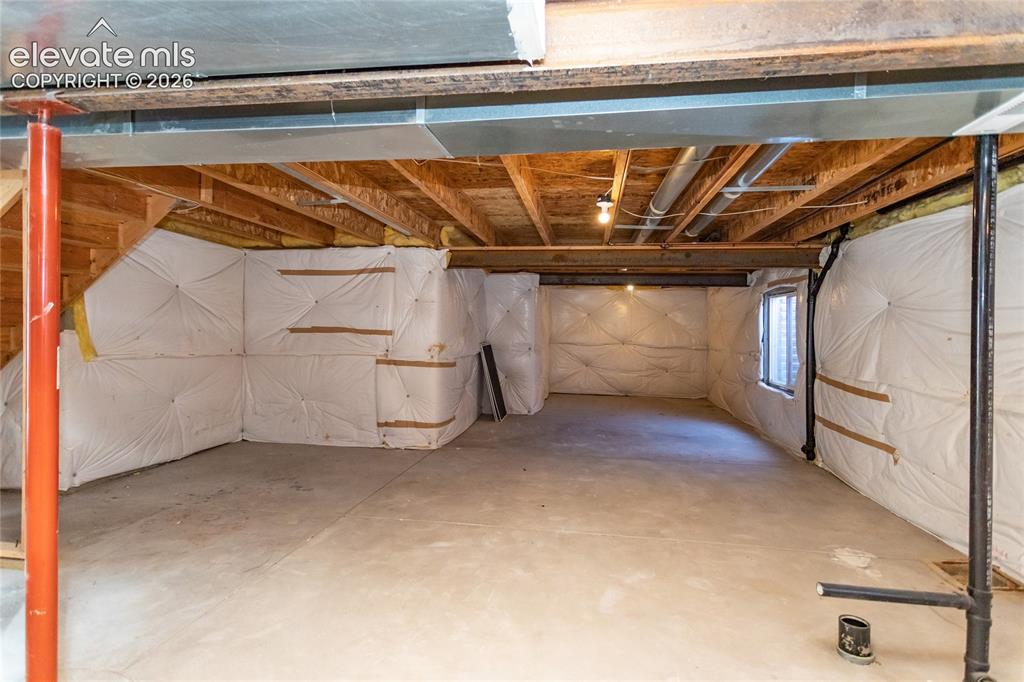 Image 35 of 38: Basement