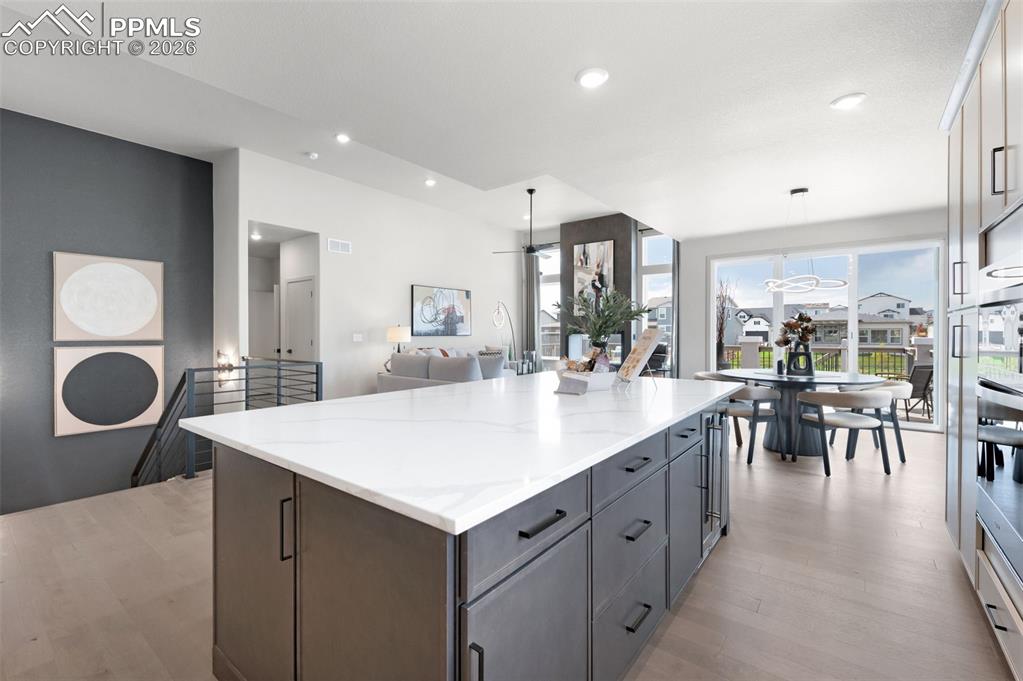 Image 9 of 50: Kitchen