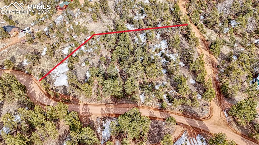 Image 3 of 31: Property Lines are approximate and not a survey