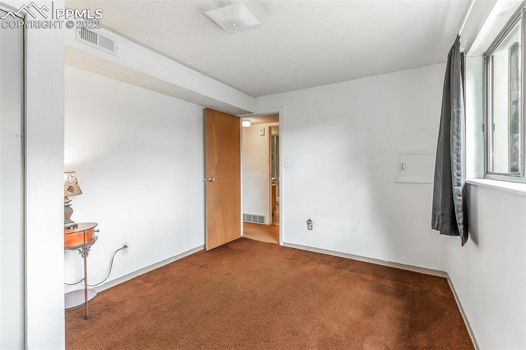 Listing 3655453, Image 15 of 22