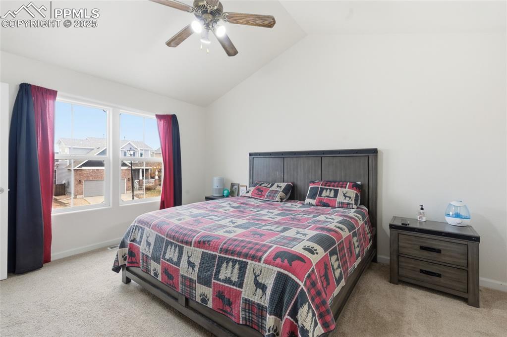 Image 11 of 29: Bedroom