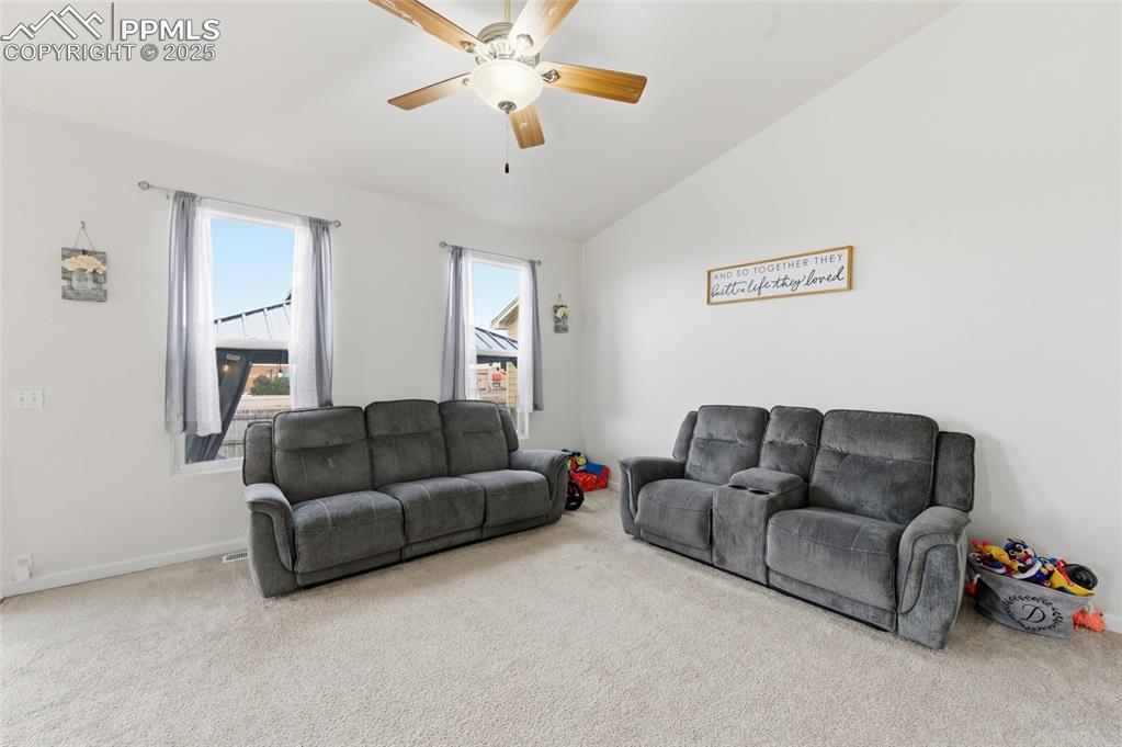 Image 4 of 29: Living Room