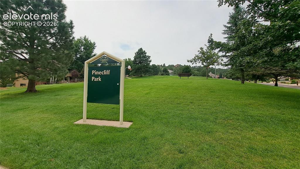 Image 32 of 34: nearby park