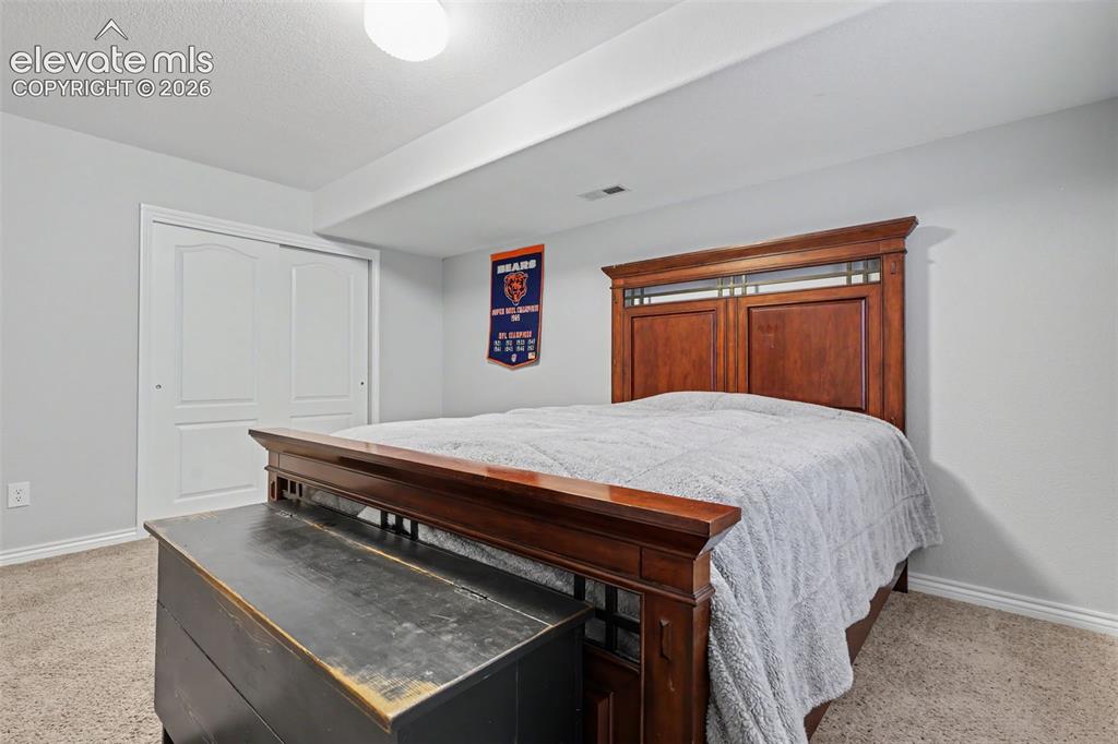 Image 41 of 45: Bedroom