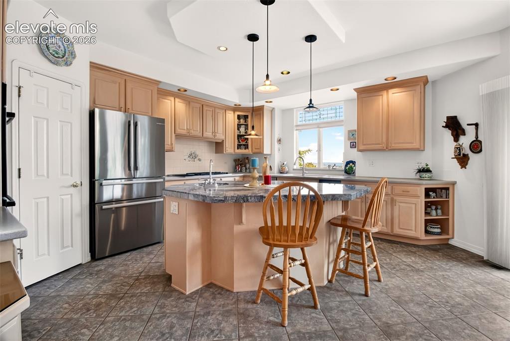 Image 8 of 48: Kitchen