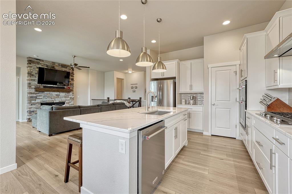 Image 14 of 41: ...and walk-in pantry. 