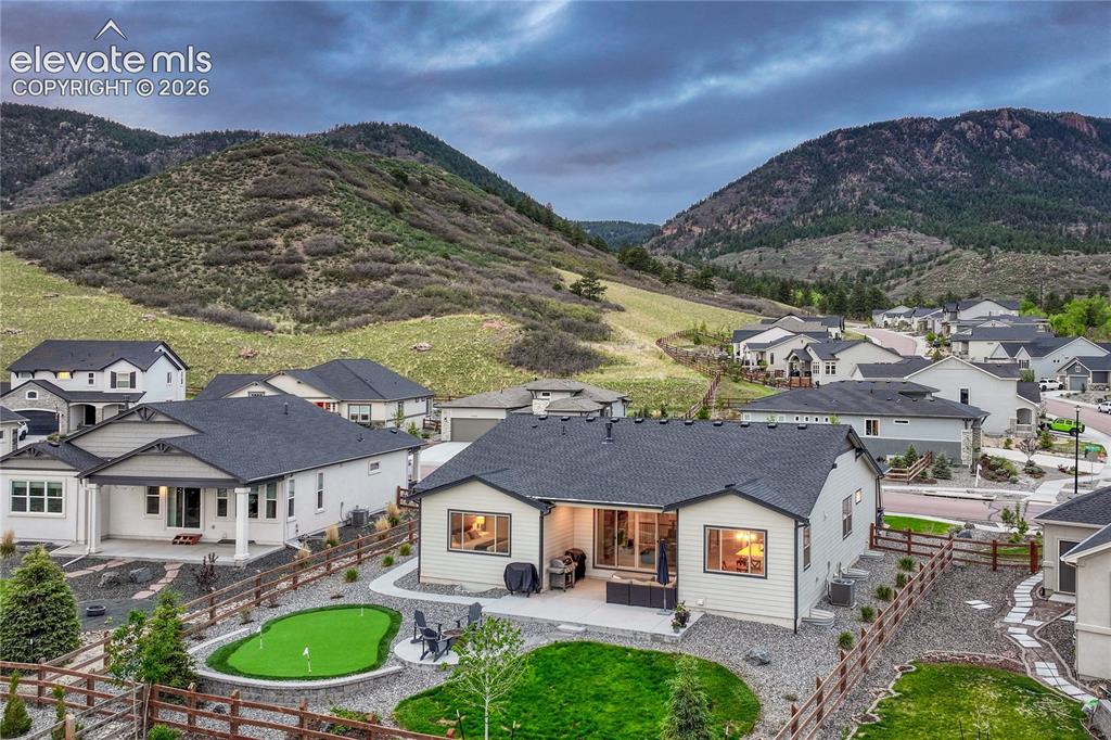 Image 3 of 41: Located in the beautiful Forest Lakes community!