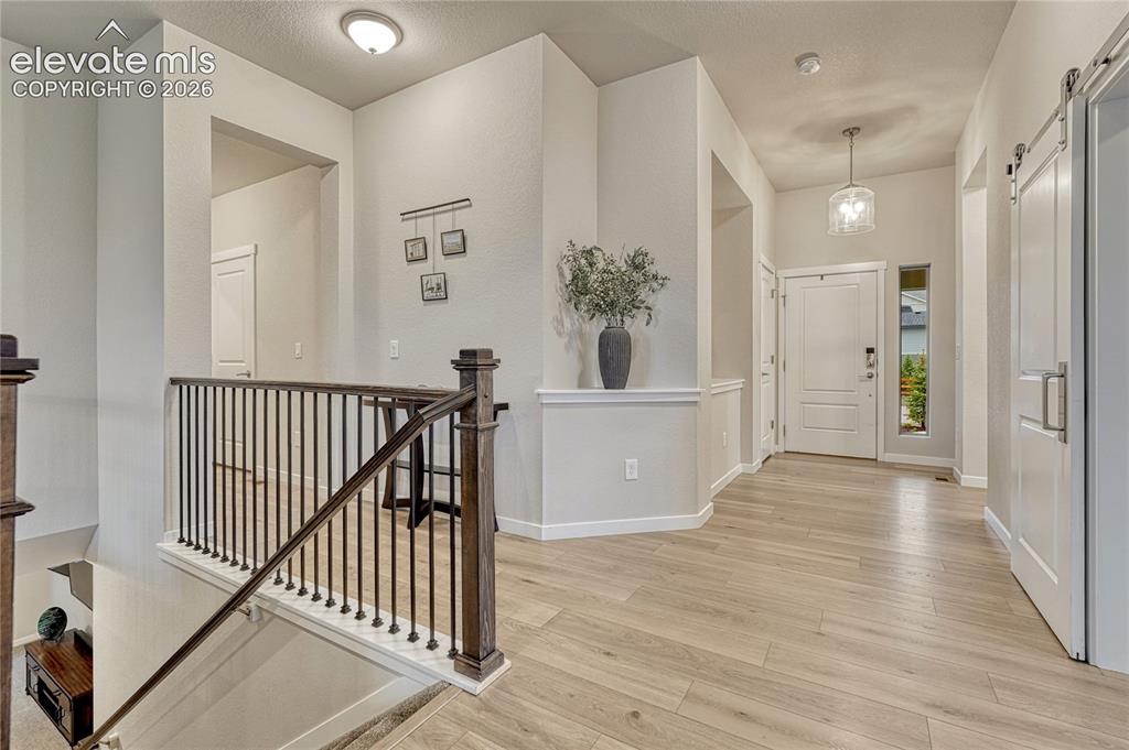 Image 6 of 41: Welcoming foyer. 