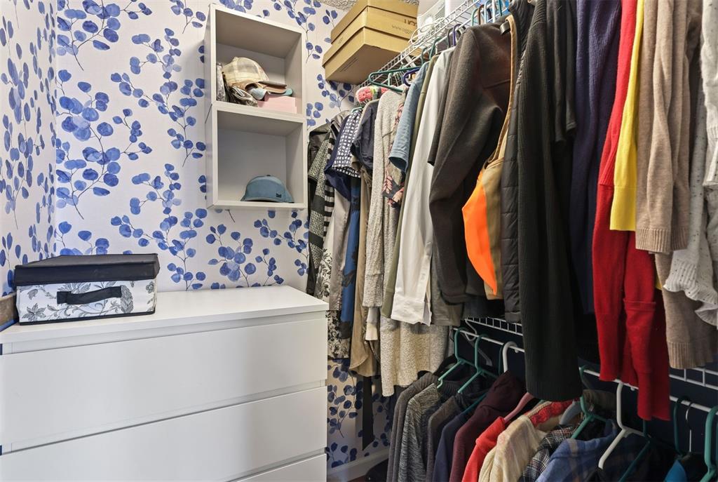 Image 13 of 43: Closet