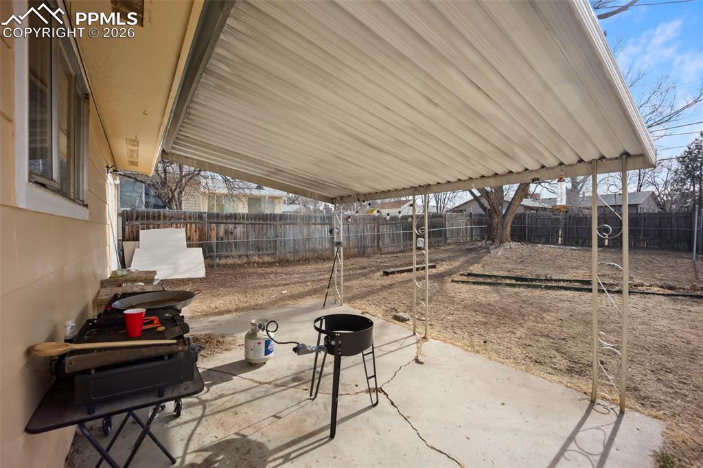 Image 31 of 46: Patio