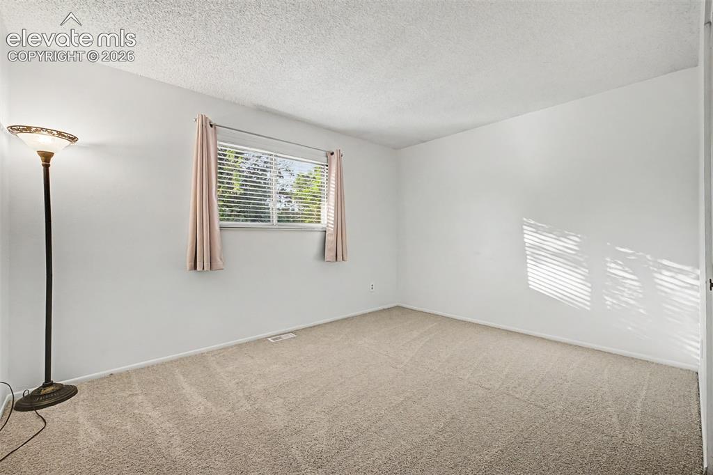 Image 16 of 40: Bedroom