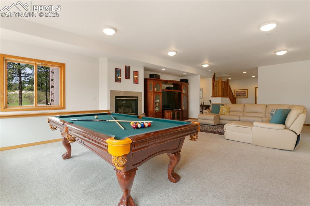 Image 40 of 50: Family Room