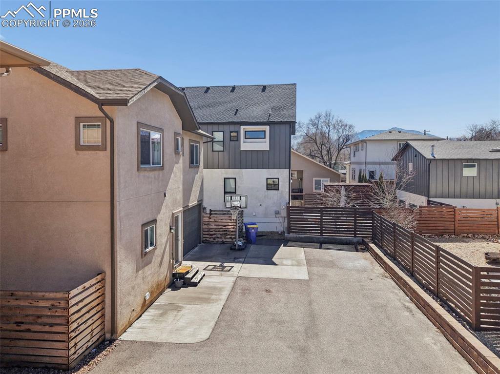 Image 23 of 25: Back of Structure