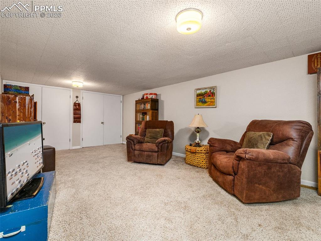 Image 42 of 50: Additional view