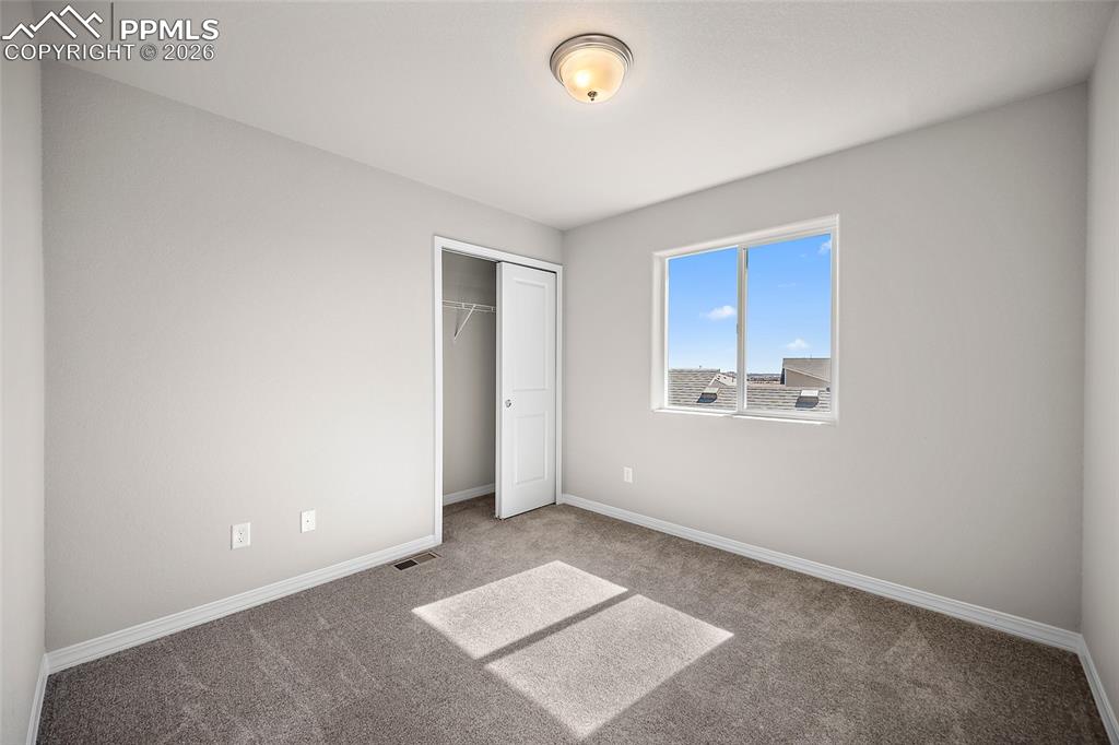 Image 24 of 35: Bedroom