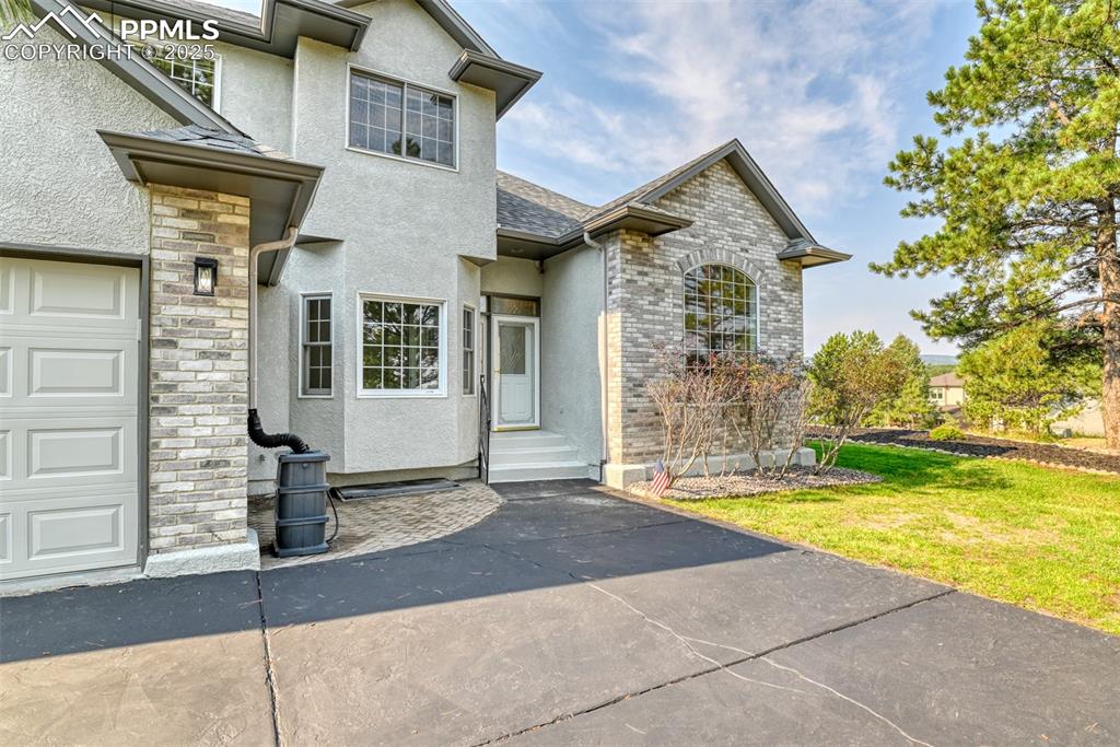 Image 2 of 44: Entry