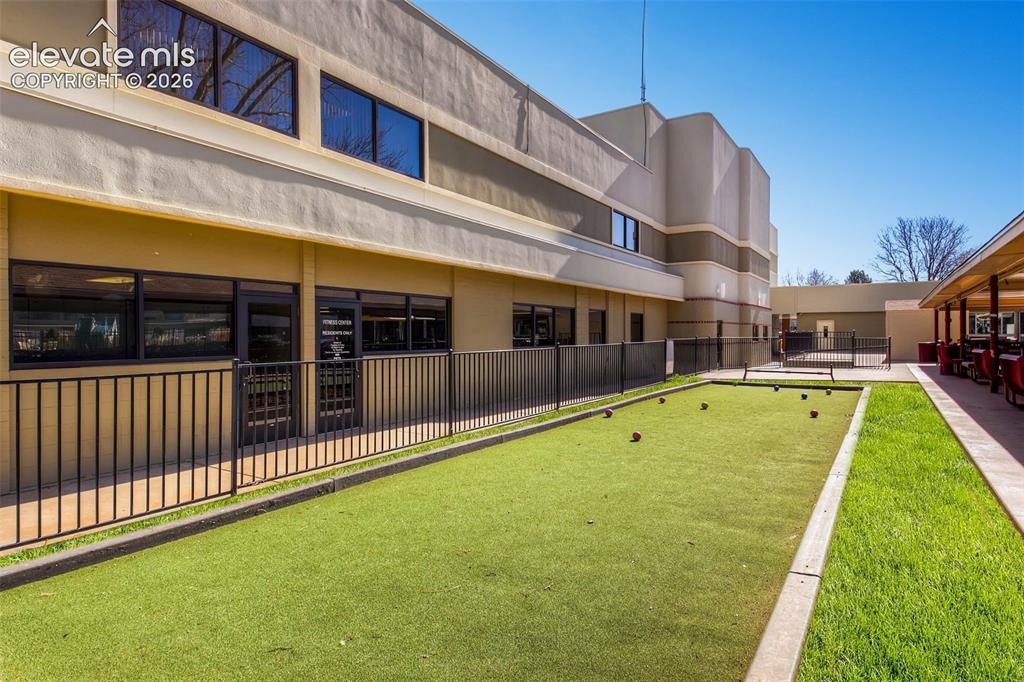 Image 24 of 27: Side of recreation area