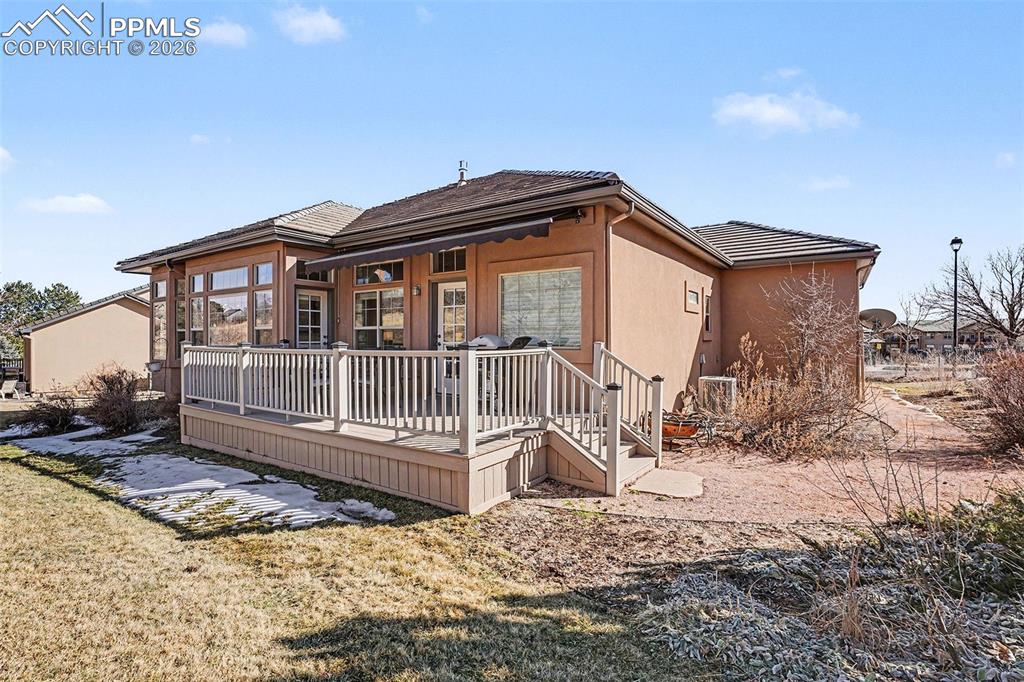 Image 26 of 32: Back of Structure