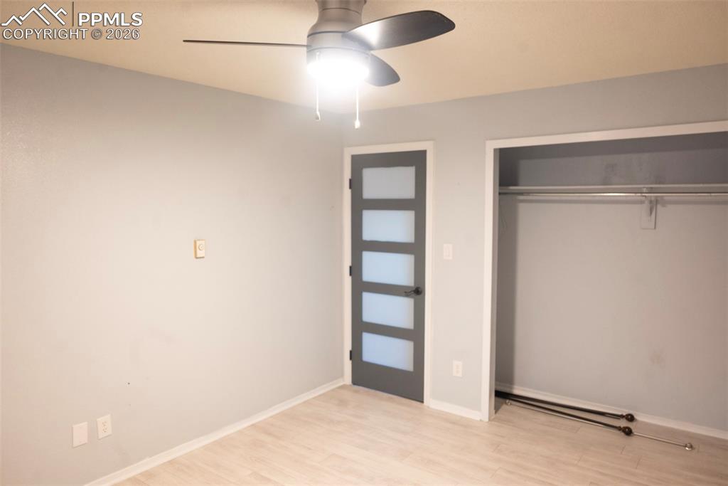 Image 10 of 19: Bedroom