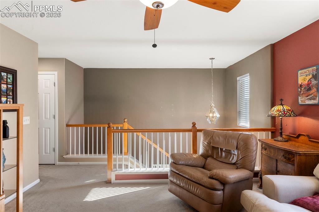 Image 17 of 40: Sitting Room