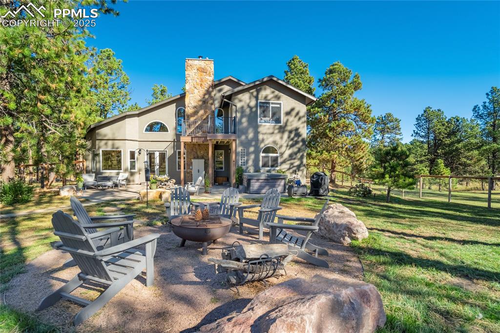 Image 43 of 50: Back of Structure