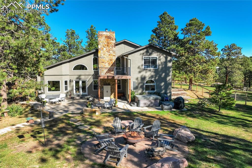 Image 45 of 50: Back of Structure