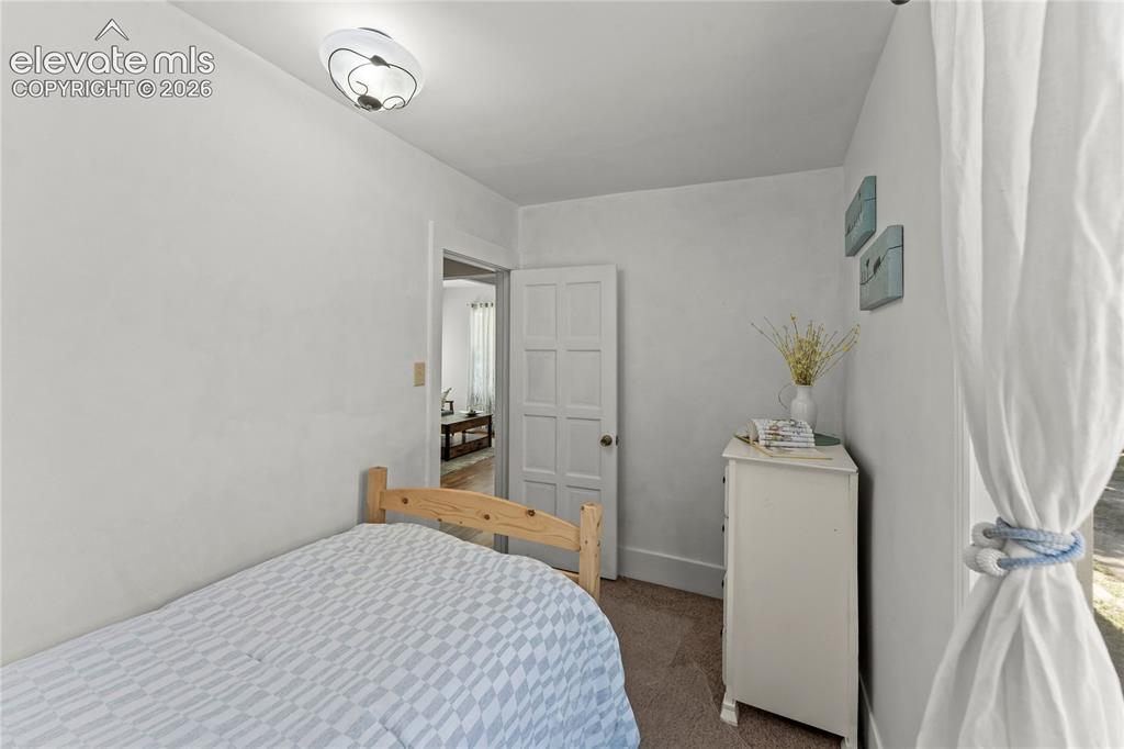 Image 14 of 34: Bedroom