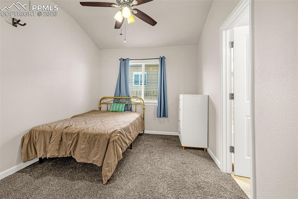 Image 15 of 28: Bedroom