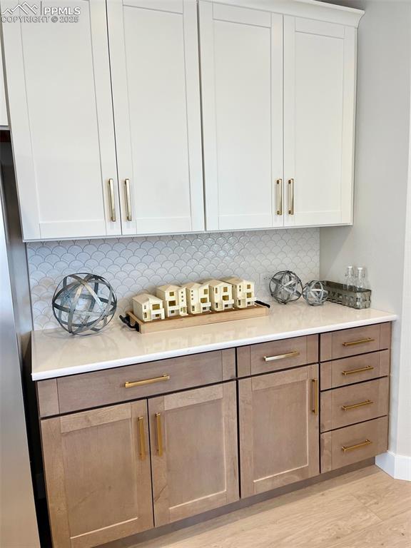 Image 22 of 34: Kitchen