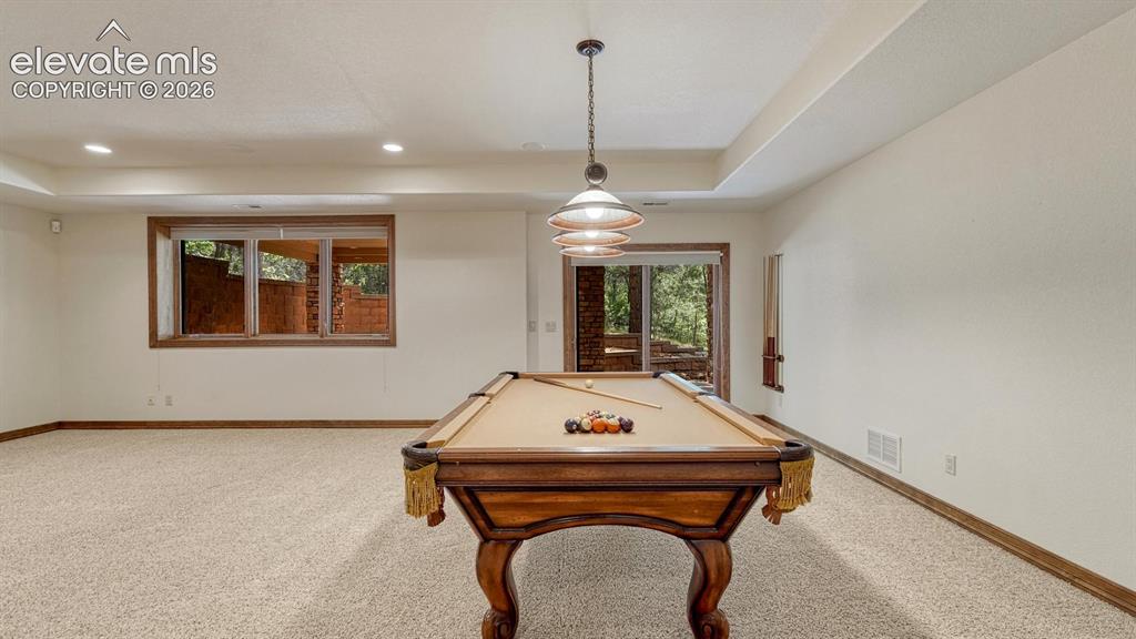 Image 21 of 50: Recreation Room