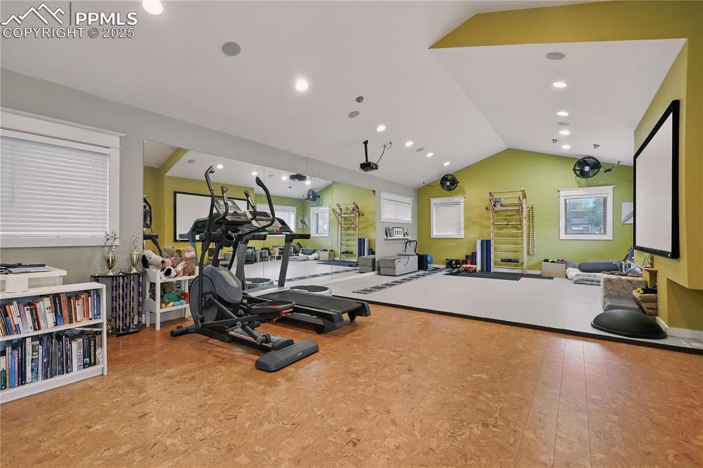 Image 34 of 50: Exercise Room