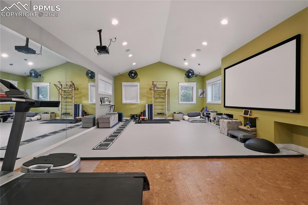 Image 35 of 50: Media Room