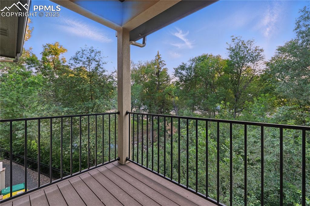 Image 46 of 50: Balcony