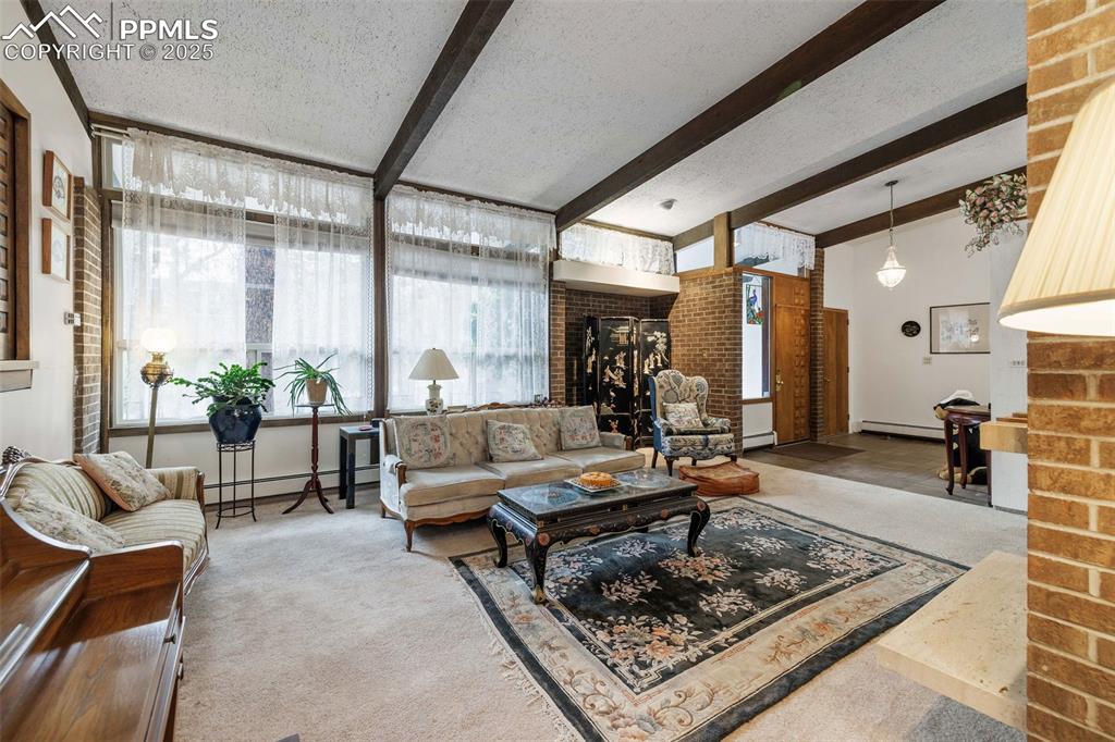 Image 11 of 45: Living Room