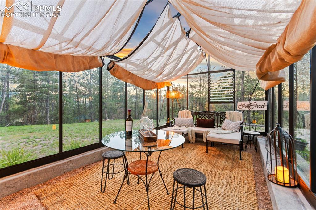 Image 34 of 50: Sun Room