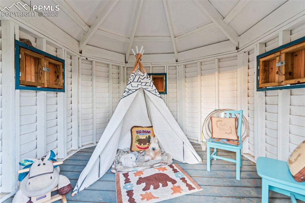 Image 39 of 50: Other