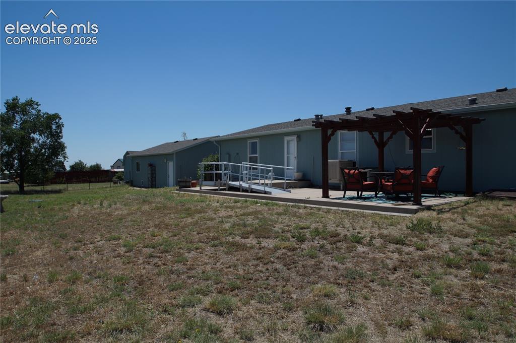 Image 22 of 49: Back of Structure